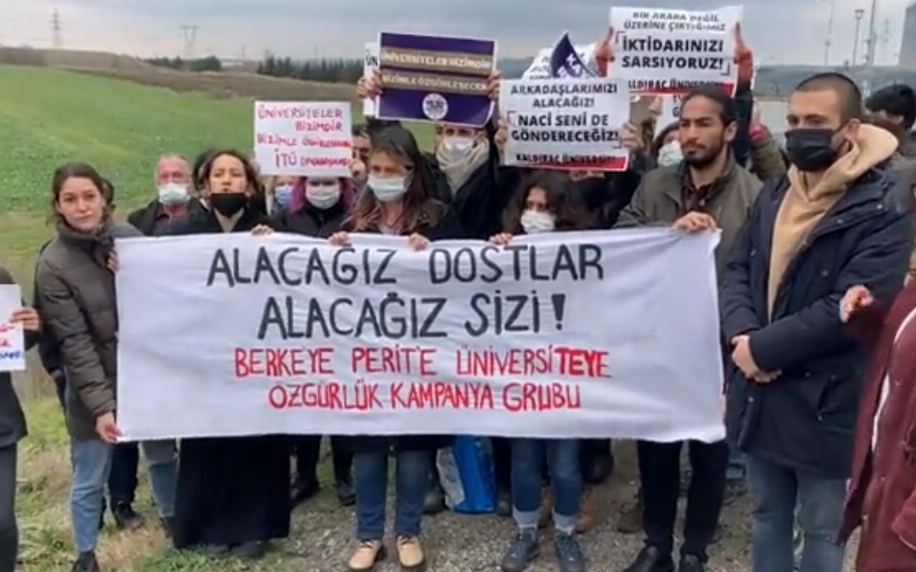 Boğaziçi Üniversitesi öğrencileri Berke ve Perit için Silivri'de