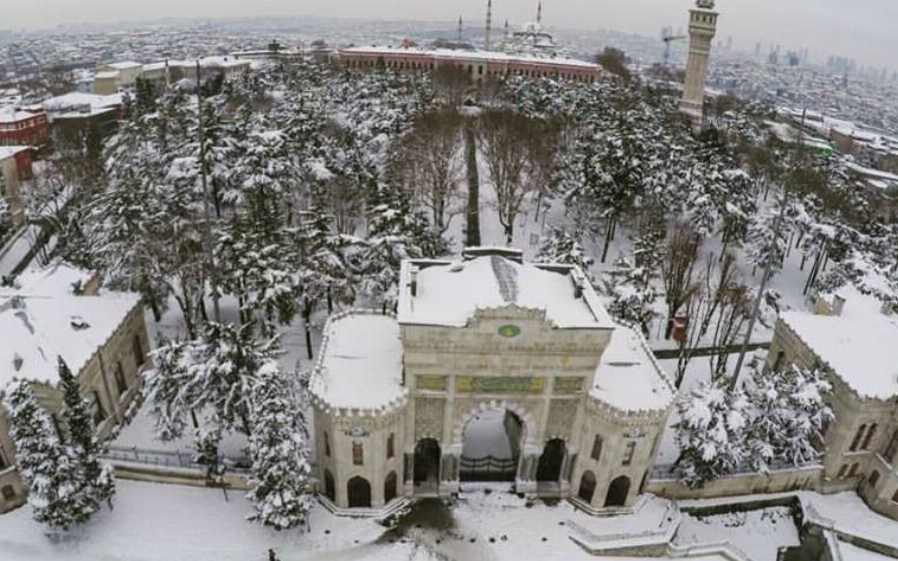 İstanbul'da üniversiteler 2 gün tatil edildi