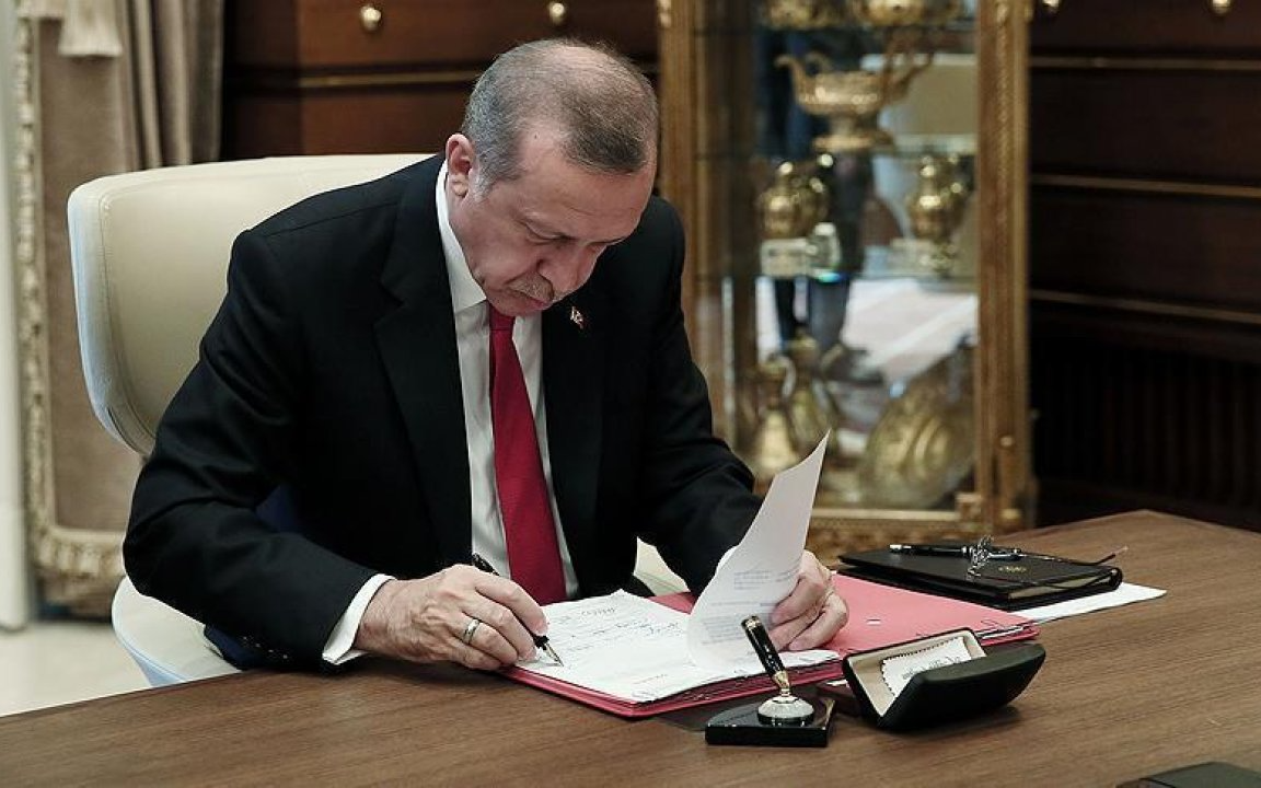 Erdoğan, 4 üniversiteye yeni rektör atadı