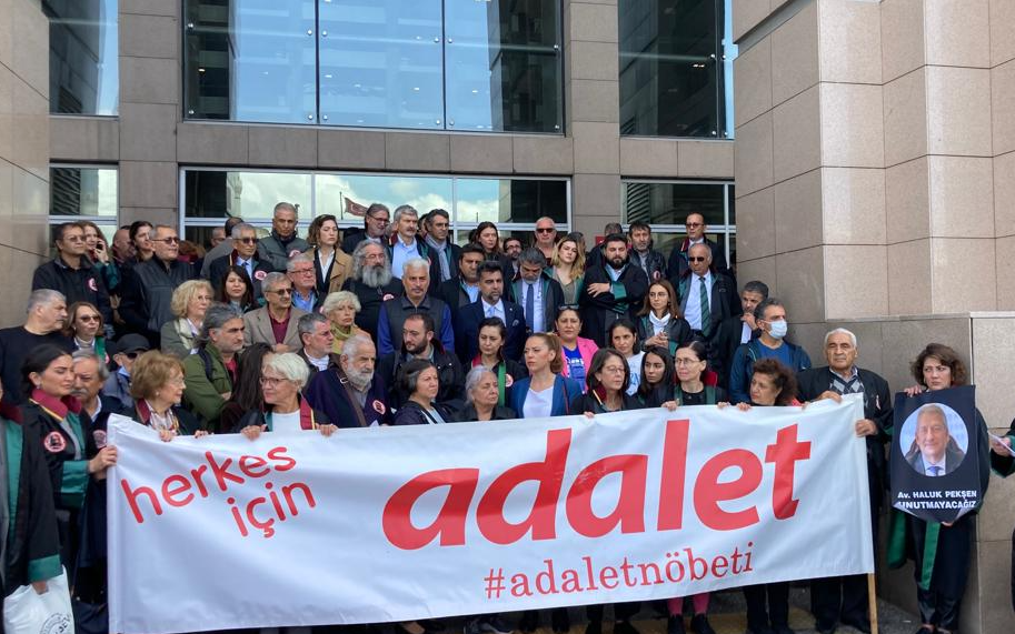 Gezi tutukluları için adalet nöbeti