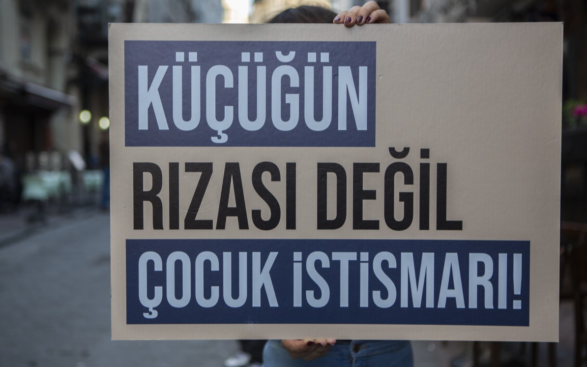 İstanbul’da doktor 4 çocuğu istismar etti!