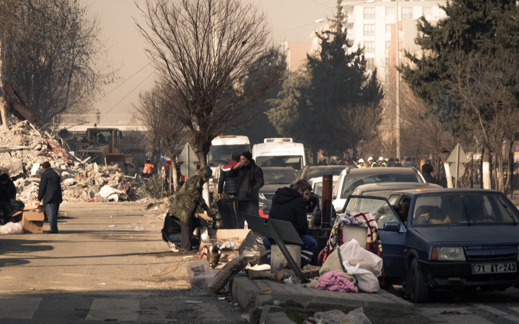 Deprem bölgeleri için bulaşıcı hastalık uyarısı