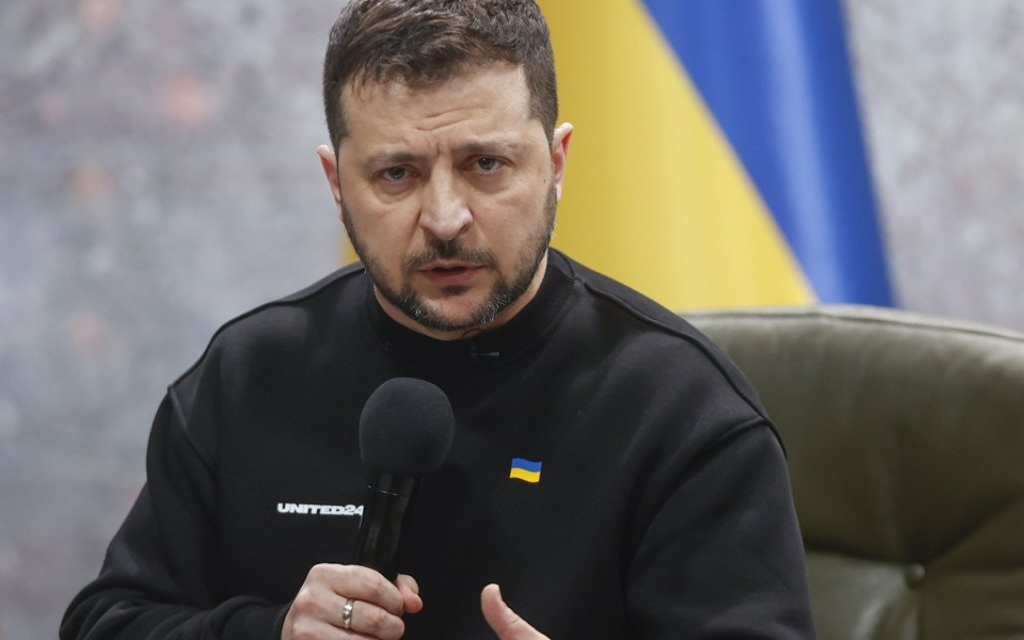 Zelenskiy: Bahmut düşerse Donbass düşer