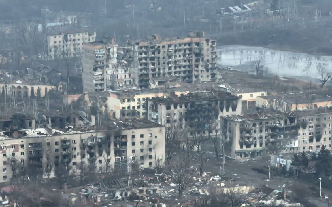 Ukrayna: Rusya, Suriye'deki gibi yakıp yıkmaya başladı