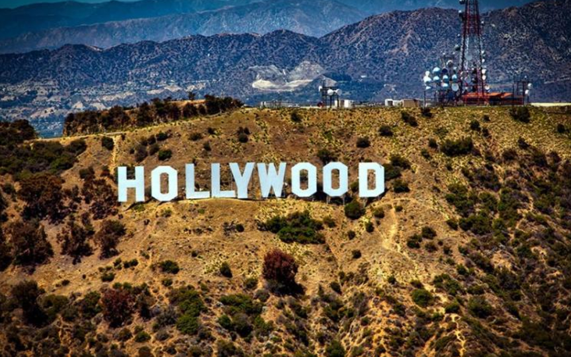 15 yıl aradan sonra Hollywood'da binlerce yazar greve gidiyor