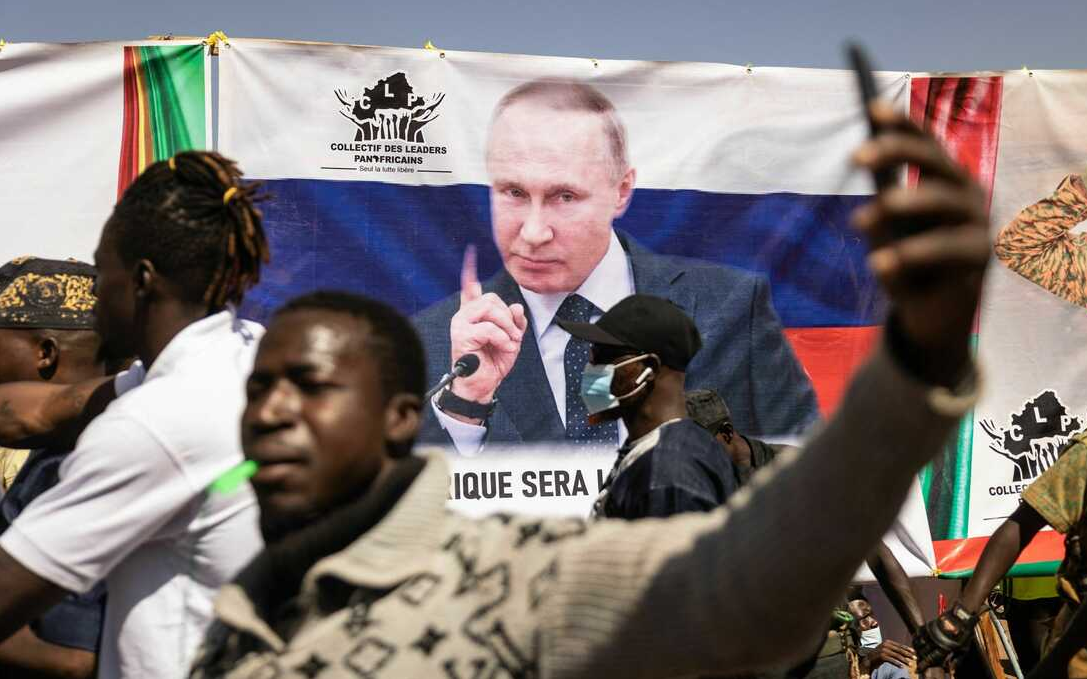 ABD'den Güney Afrika'ya suçlama: 'Rusya'yı silahlandırıyorsunuz'