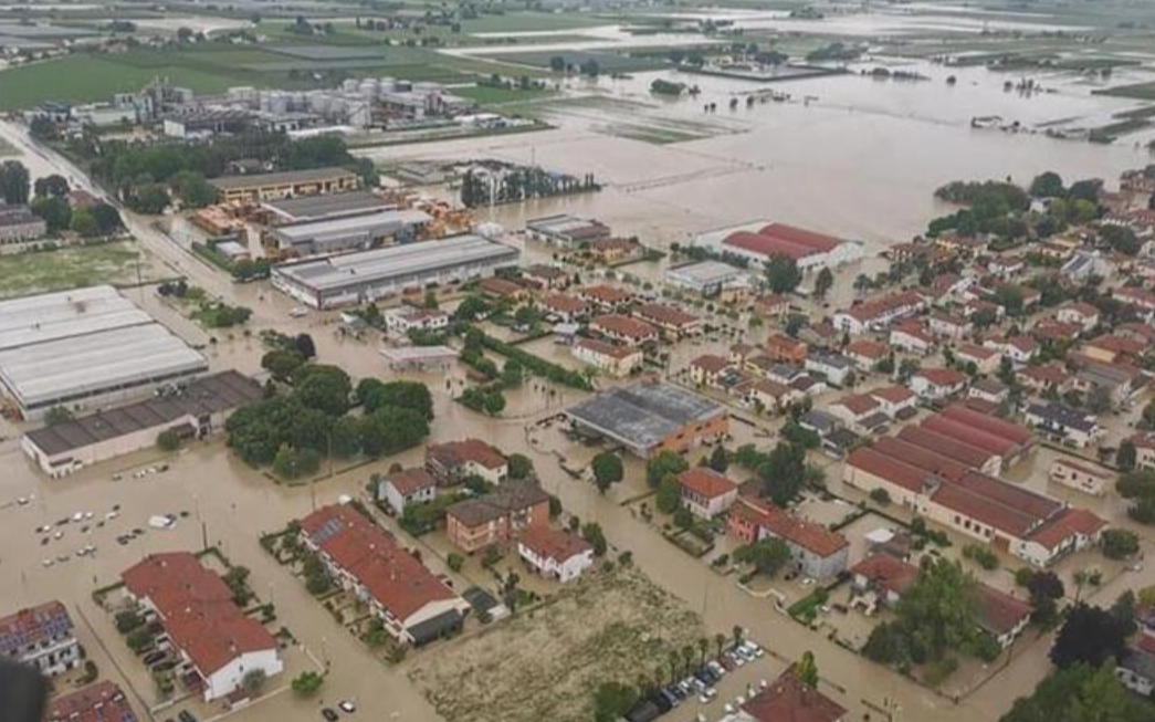 İtalya'daki selde ölü sayısı 13'e yükseldi