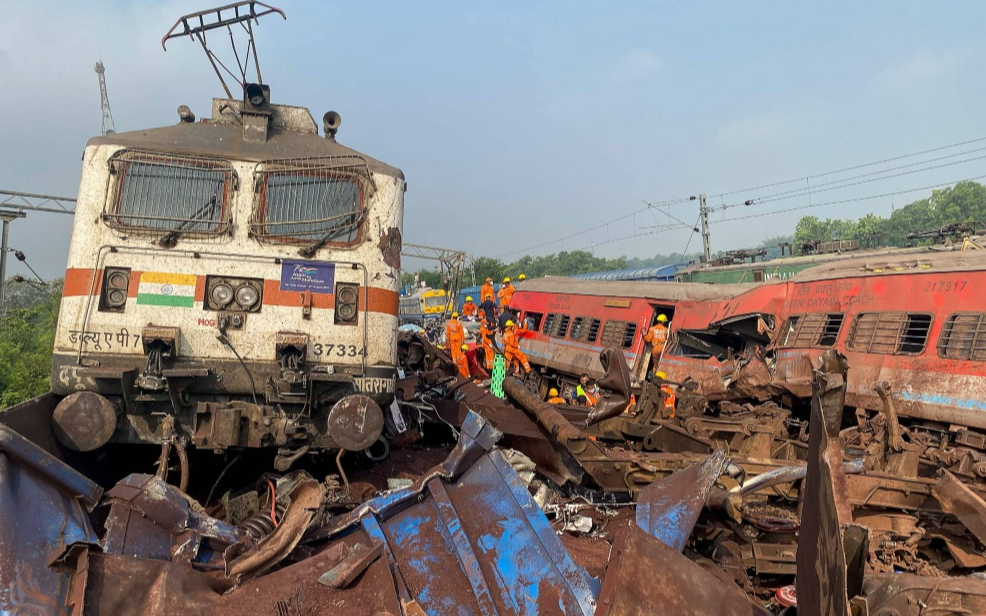 Hindistan’daki tren kazasında can kaybı 290’a yükseldi