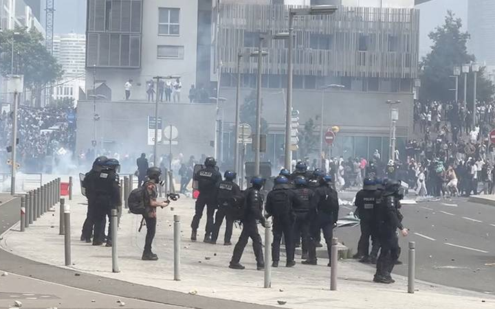 Fransa'da toplu taşıma yasağı