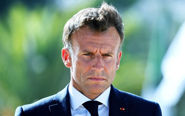 Macron'un hedefinde sosyal medya var