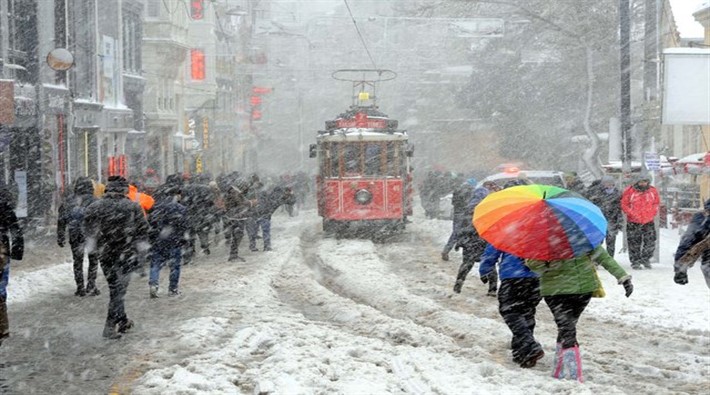 İstanbul için yoğun kar yağışı uyarısı