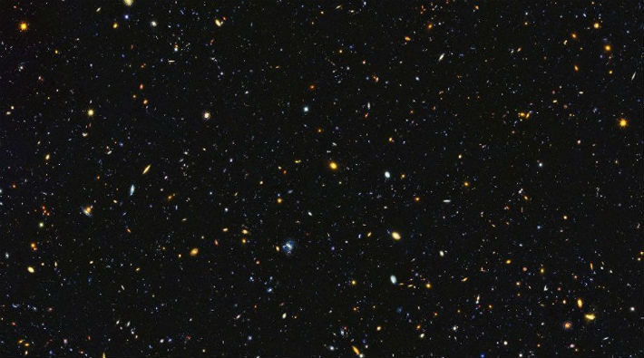 15 Bin Galaksiyi İçeren Uzay Panoraması