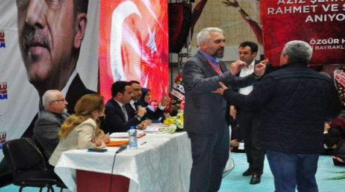 AKP kongresine çevik kuvvet girdi