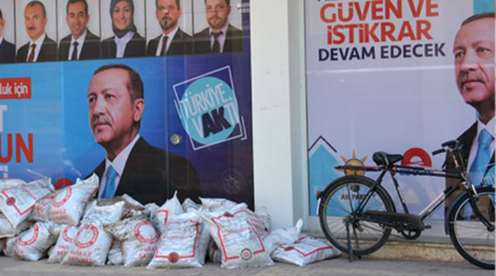 AKP, seçim yatırımları için devletin kasasını boşalttı