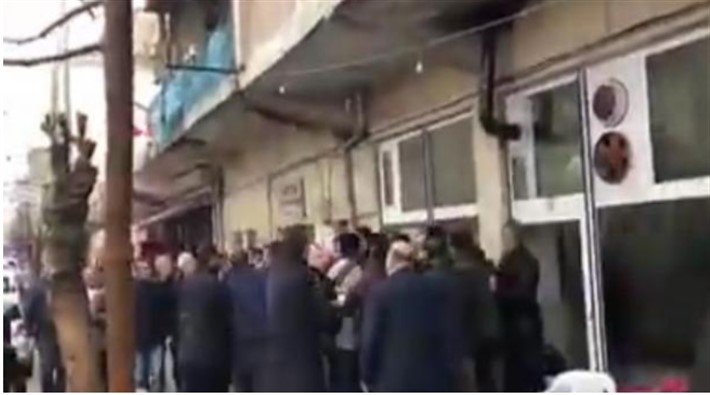 AKP’nin seçim çalışması: AKP'lilerden eski AKP'lilere saldırı