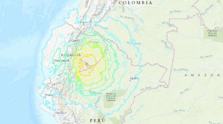 Ekvador'da 7.7 büyüklüğünde deprem!