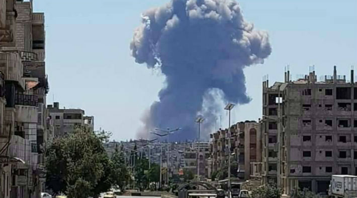Hama askeri üssü yakınlarında 4 büyük patlama