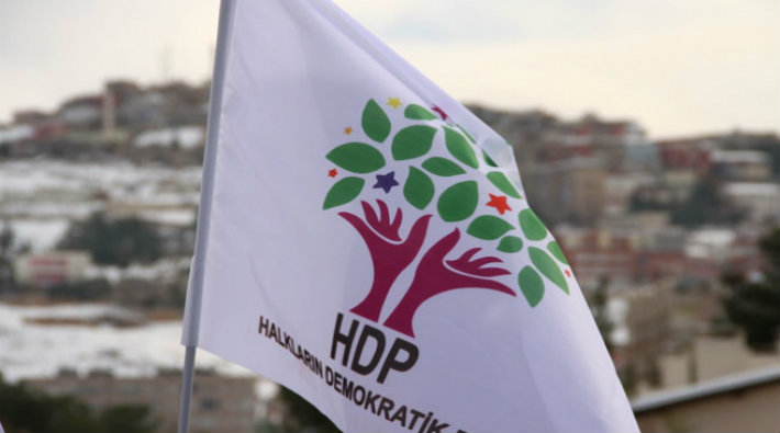 HDP'ye İzmir'de ev baskınları: 13 gözaltı