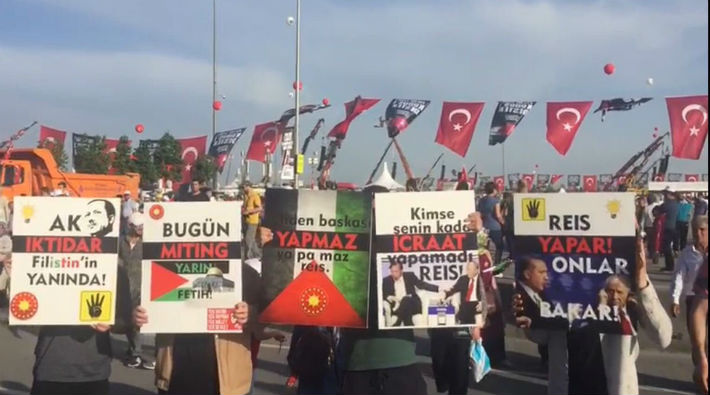 Saadet Partisi AKP'nin Yenikapı mitingini trolledi