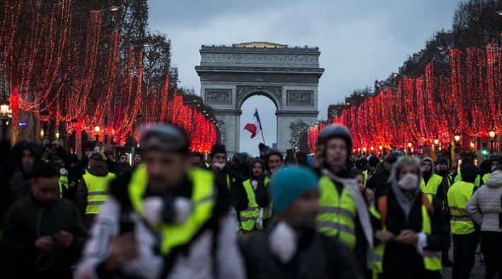 Sarı Yelekliler: Saldırıyı Fransa yönetimi organize etti