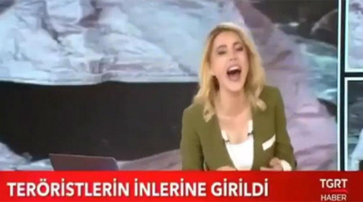 Yandaş kanalda PKK haberi sunan spiker kahkaha attı