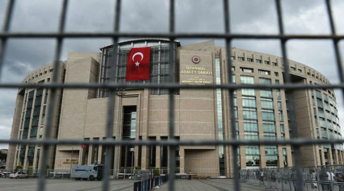 Türkiye'de 'savunma': 500'den fazla avukat tutuklu