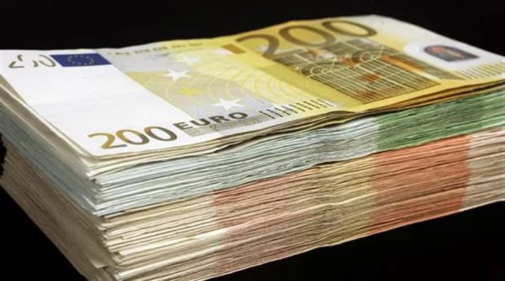 İşçilere yanlışlıkla 30 bin euro para yatırdılar